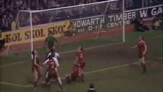 Larry Lloyd Own Goal - Leeds vs Nottingham Forest 79/80