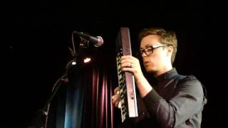 Miniatura de vídeo de "Jeremy Messersmith Miracles"