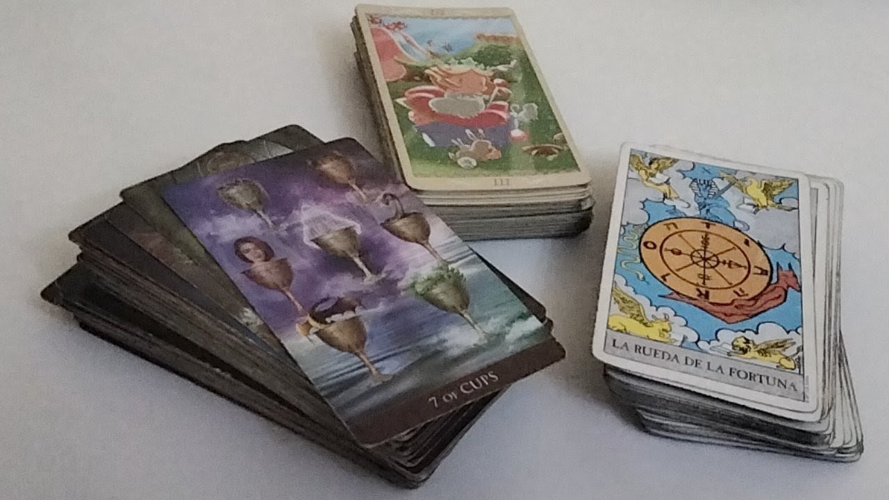Tarot en vivo y en Directo (precios en caja de info) - YouTube