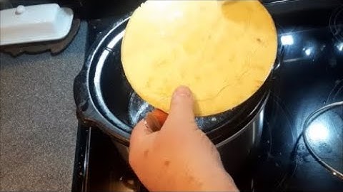 Clean Beeswax - SIMPLE way to render (clean) beeswax with a Crock Pot