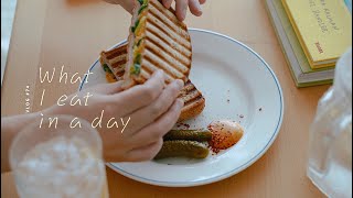 VLOG #74 What I eat in a day, couscous salad, grilled sandwich, Perilla seed kalguksu(noodles)