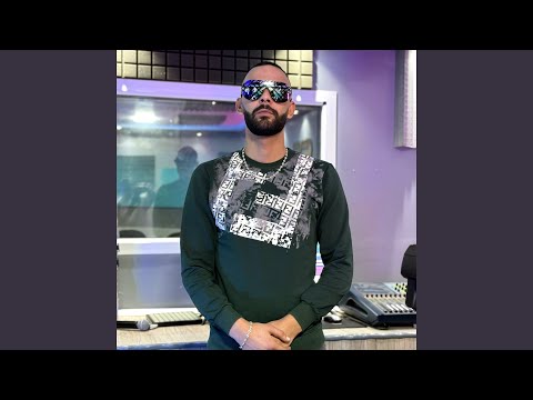 Wajh Yadhak W Galbe Mhatam