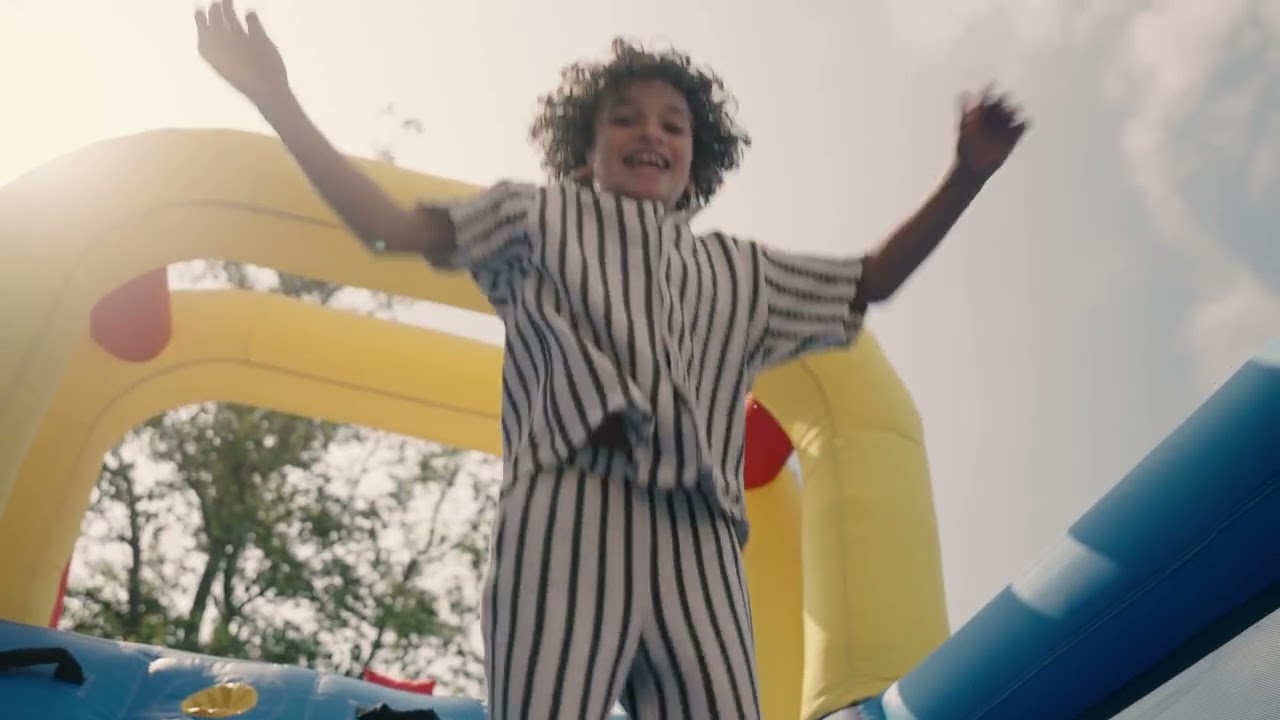 Avyna Inflatable Double Mega Slide 4-1 on video