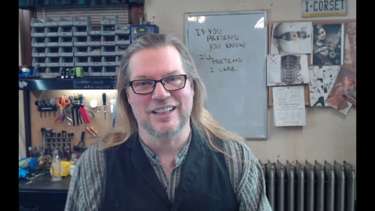 Thomas talks about manners