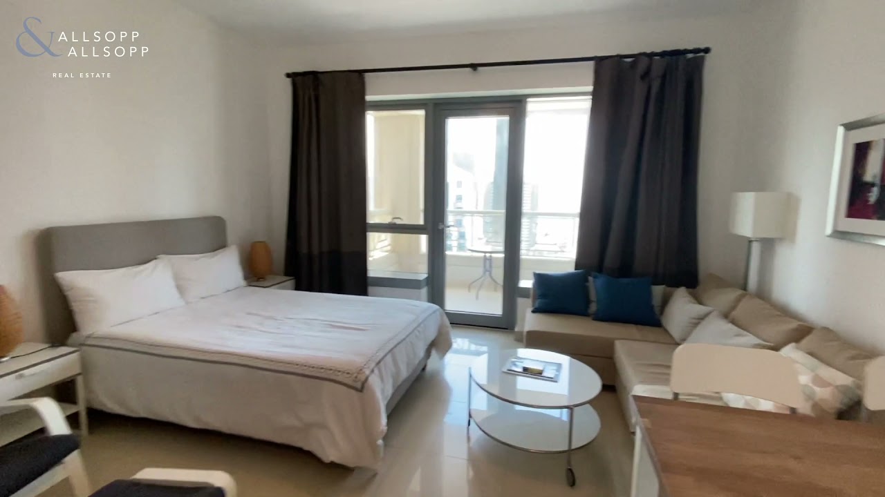 Studio apartment for rent in Dubai, 29 Boulevard, Downtown Dubai with