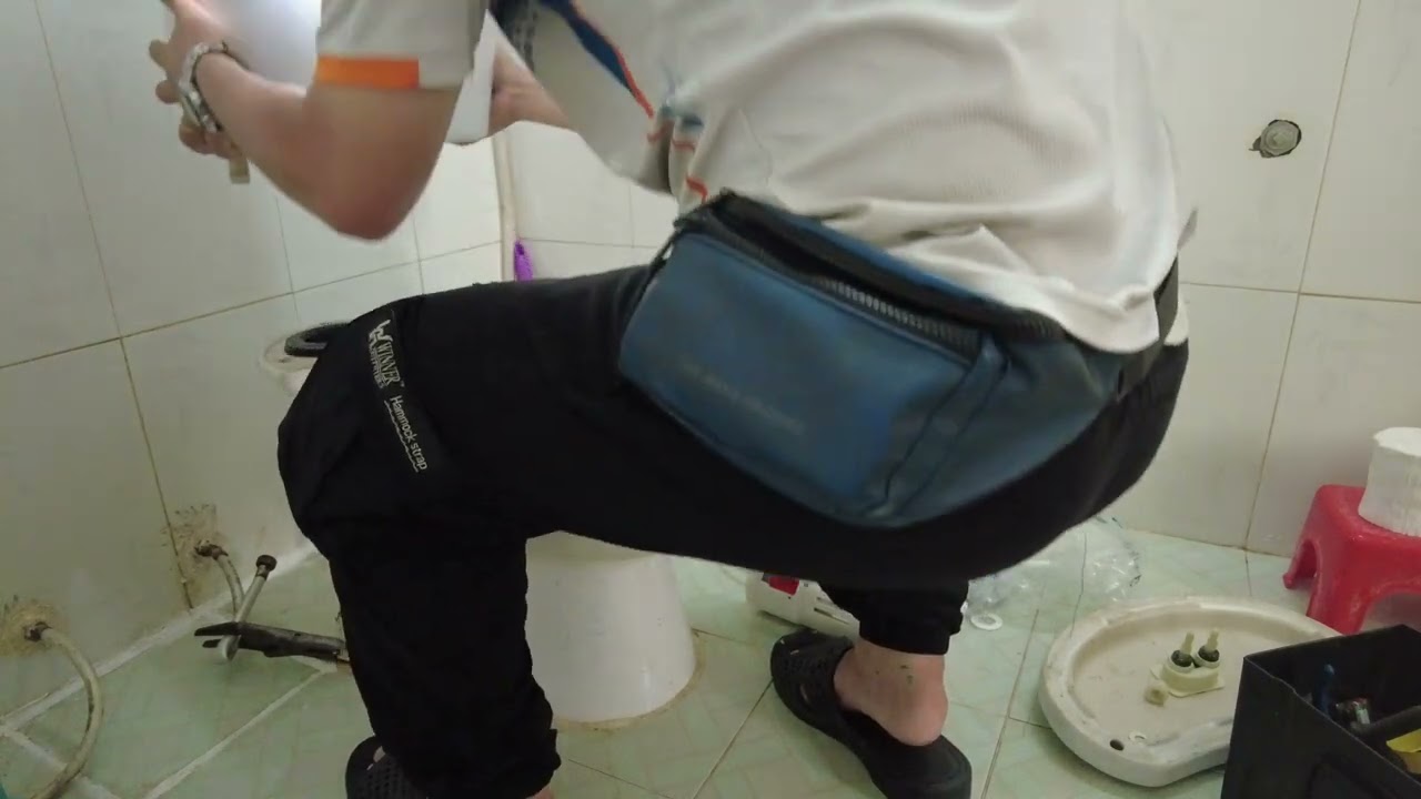 Thay bộ cấp thoát bồn cầu thật đơn giản,  mn cùng mình làm nha!