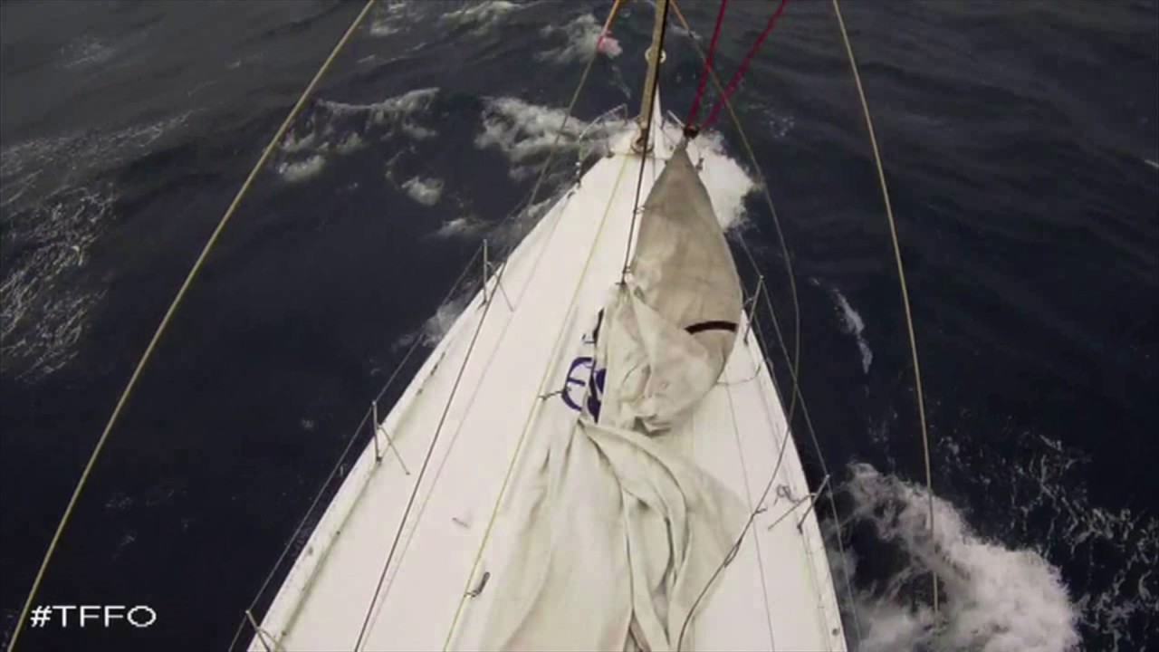 J33 : Changement de voile pour Sébastien Destremau / Vendée Globe