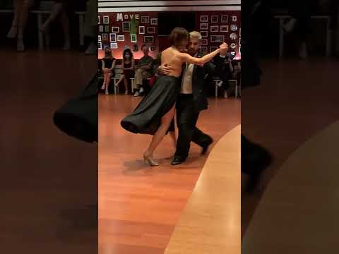 La Santa Milonga du 10 décembre 2021 avec show Veronica Palacios et Jonatan Agüero