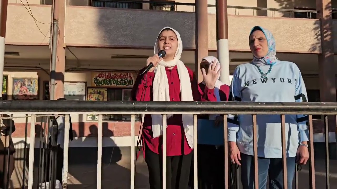 مع الشعر والطالبه الموهوبه شهد النمر