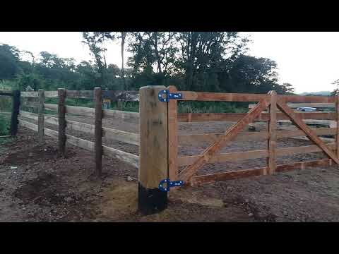 Porteira de Fazenda com afastamento de estrada ( depois )