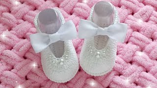 картинка: НАРЯДНЫЕ ПИНЕТКИ-ТУФЕЛЬКИ крючком/crochet booties/Stiefeletten häkeln