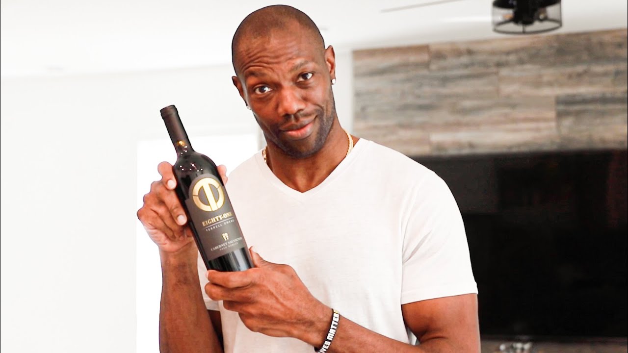 Terrell Owens now selling his own wine