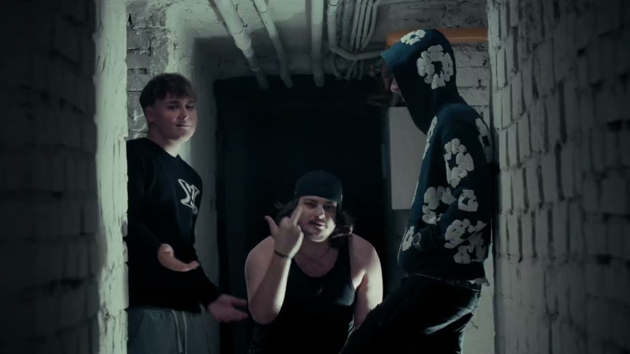 Guarda Fisk & NoBu & IACY & mlody szlaban - UND3R (prod.sneeze) su YouTube Guarda Fisk & NoBu & IACY & mlody szlaban - UND3R (prod.sneeze) su YouTube