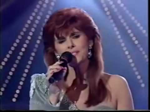 Eurovision 1992 Ireland - Linda Martin - Why me