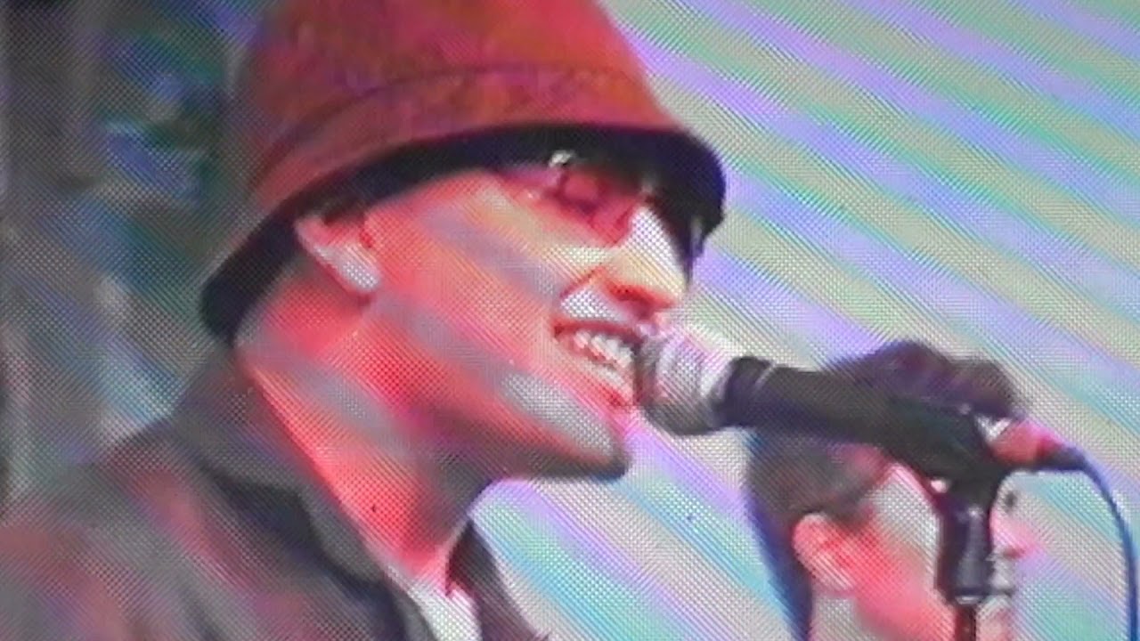 DERYK G. live at the Terrace