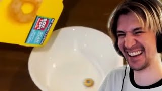 xQc CAN'T STOP LAUGHING at UNUSUAL MEMES COMPILATION V203