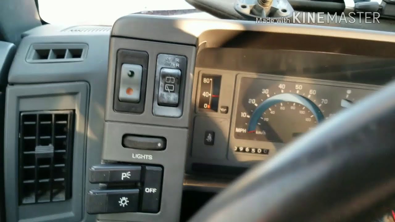 Garage door opener hack complete! Hidden switch garage door remote