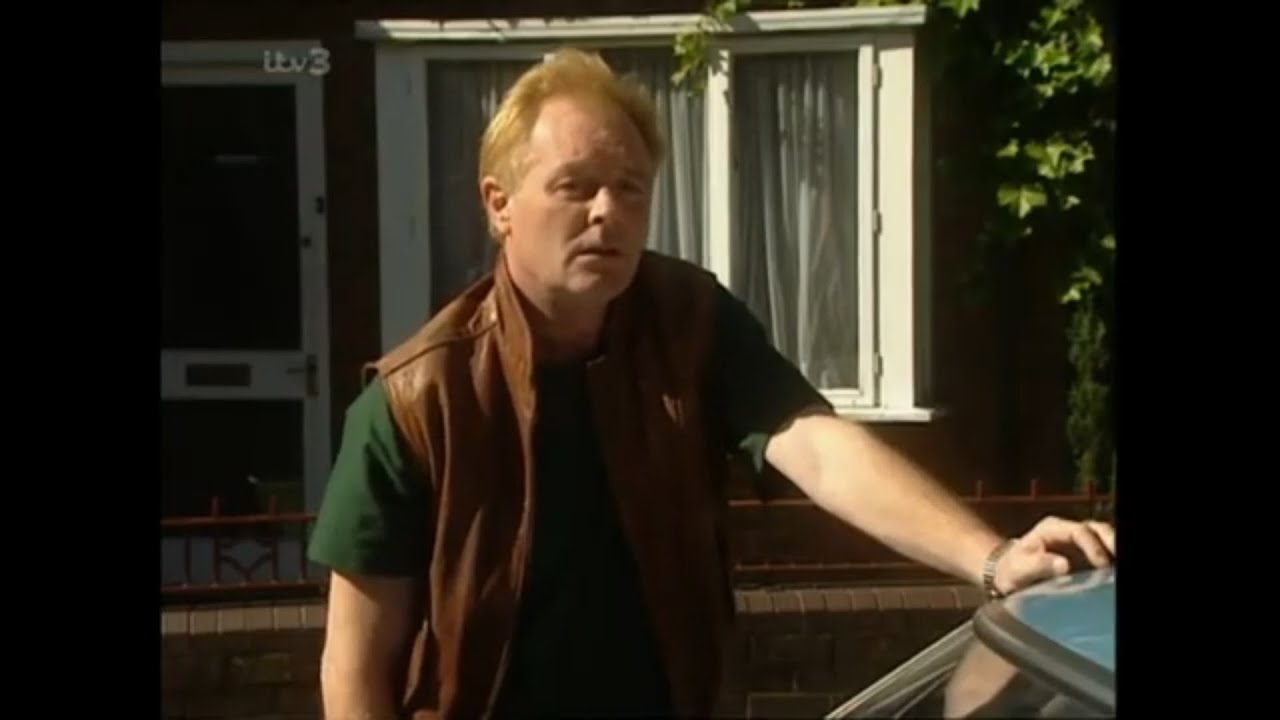 Coronation Street - Les Battersby first appearance