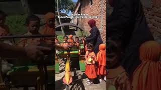 Download Lagu Naik Becak #becak MP3 Download Lagu Naik Becak #becak MP3