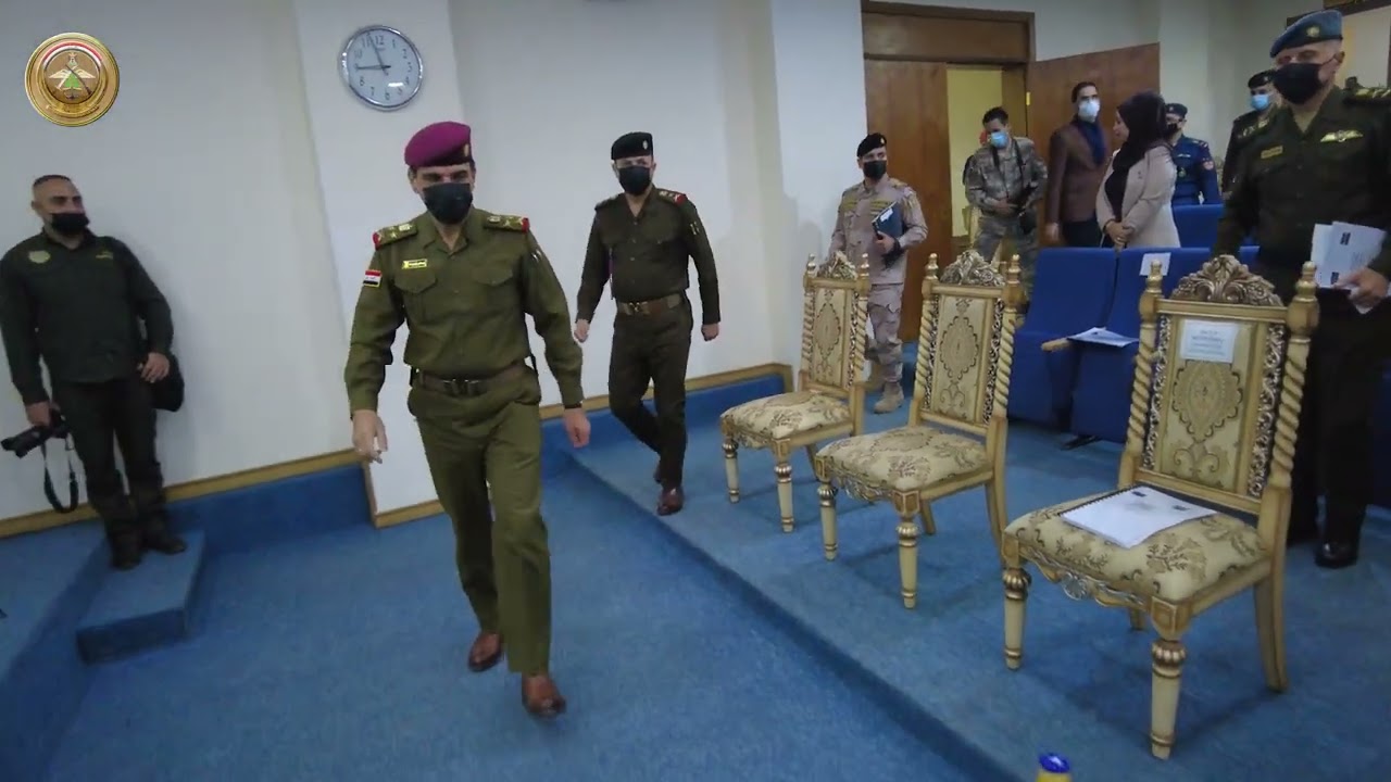 رئيس أركان الجيش يحضر افتتاح دورة القيادة التنفيذيةللمستويات العليا في جامعةالدفاع للدراسات العسكرية