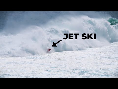 Dangerous Situation At Huge Uluwatu - August 30th, 2022