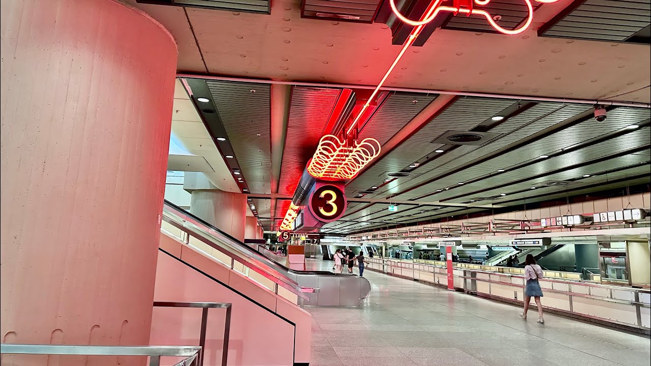 ICC Berlin -  космический корабль открыли для посещения!