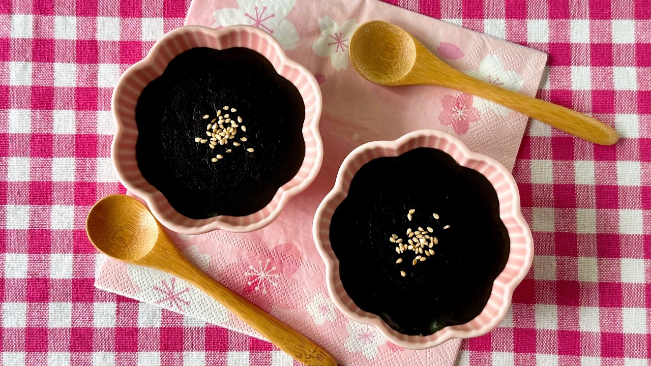 Vegan Black Sesame Pudding (黒ごまプリン kuro goma purin) | OCHIKERON | Create Eat Happy :)