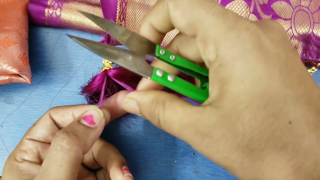 ఒక రోజు కి 10 చీరలకి kuchulu కట్టే నా సీక్రెట్ మీరు ఒక్కసారి try చేసి చూడండి#chirakuchulu#tassels