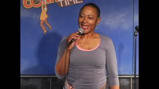 MapQuest vs. Getting Lost - Courtney Ca (Stand Up Comedy)