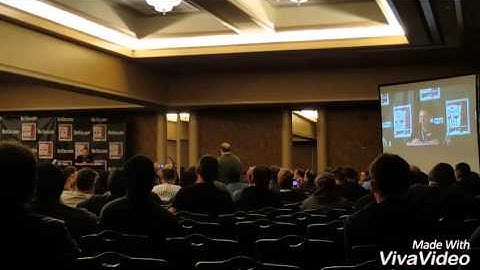 Don Ferguson asks his last Botcon question, ever.