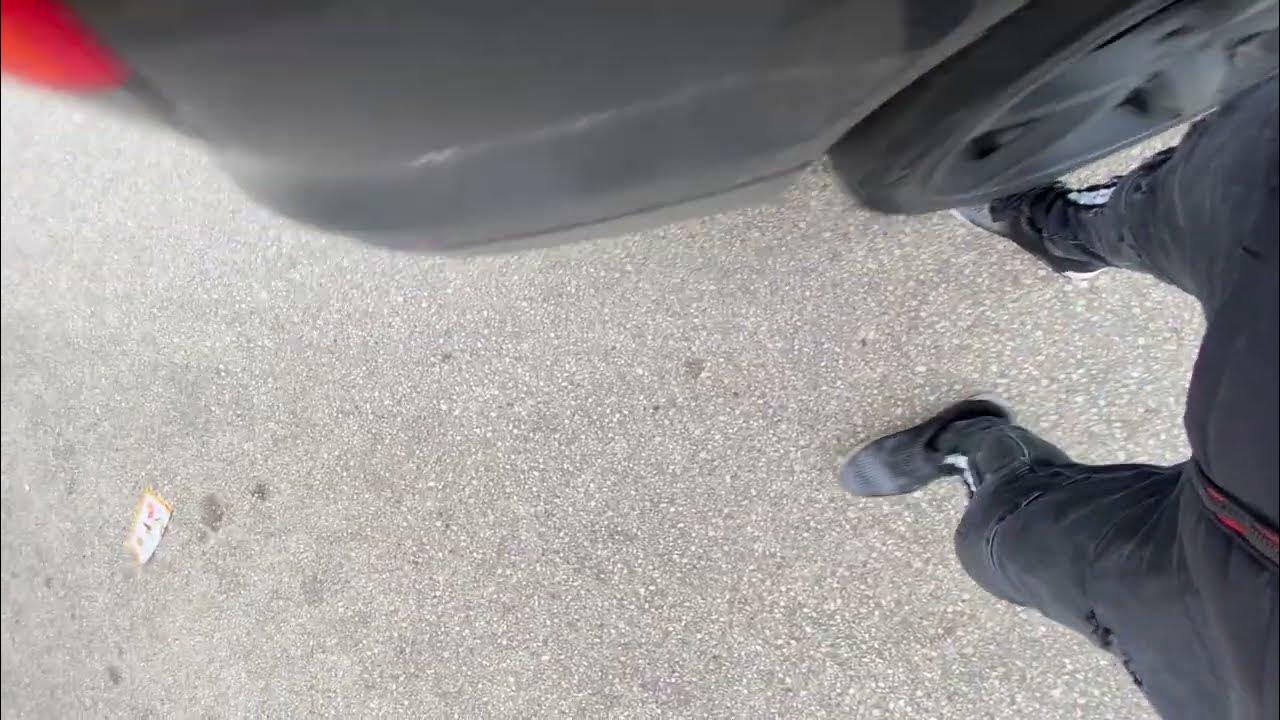 I like girls who drive heavy cars. Girl run over feet. Car weight 2295 kg ♥ YouTube