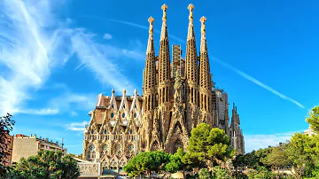 [4K]🇪🇸 Barcelona, Spain: Basilica of the Sagrada Família,  Gaudi's glorious vision. Oct. 2022