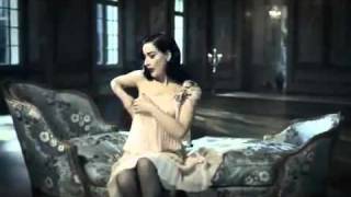 Perrier: Dita von Teese (versión corta)