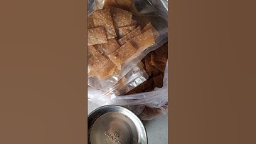 Bánh phồng tôm Năm Căn Cà Mau ngon đậm vị