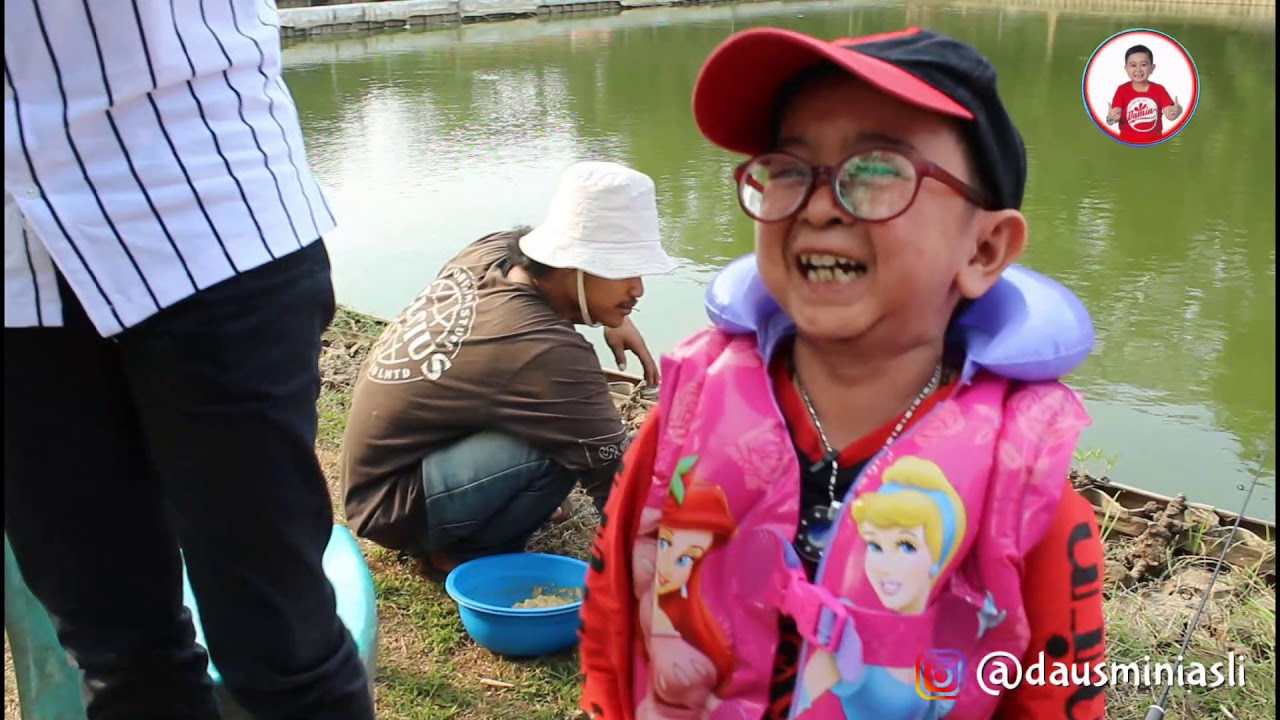 vlog - bikin rusuh tempat pemancingan-suting bareng lucinta luna SERU SEKALEE GAESS..