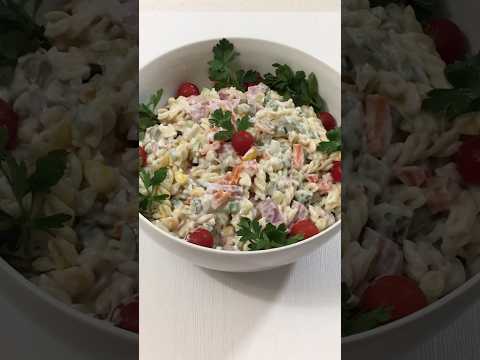 طرز تهیه سالاد ماکارونی رستورانی خوشمزه با کالباس سالاد ماکارانی ژامبون ساده آشپزی غذای ایرانی هلن