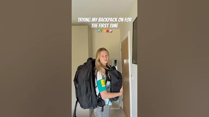 Backpacking South East Asia | Trying my 70L Osprey Backpack on for the First Time