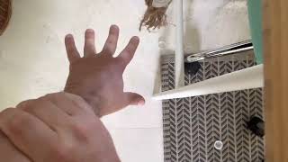 {SPECIAL FX] How Hollywood Film Makers Make Broken Bone Sound Effects.