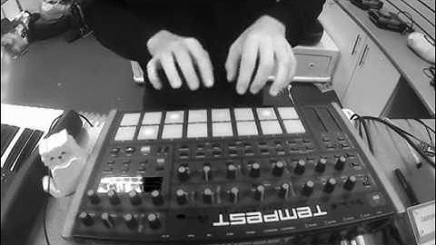 Nacasat - DSI Tempest industrial techno live