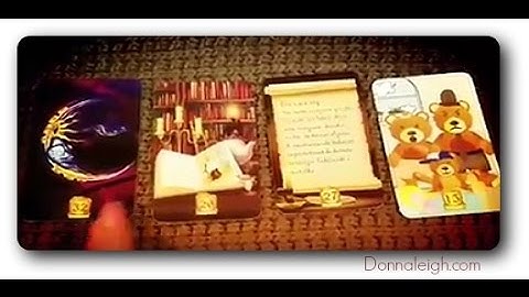Creating a Sentence with 4 Lenormand Cards