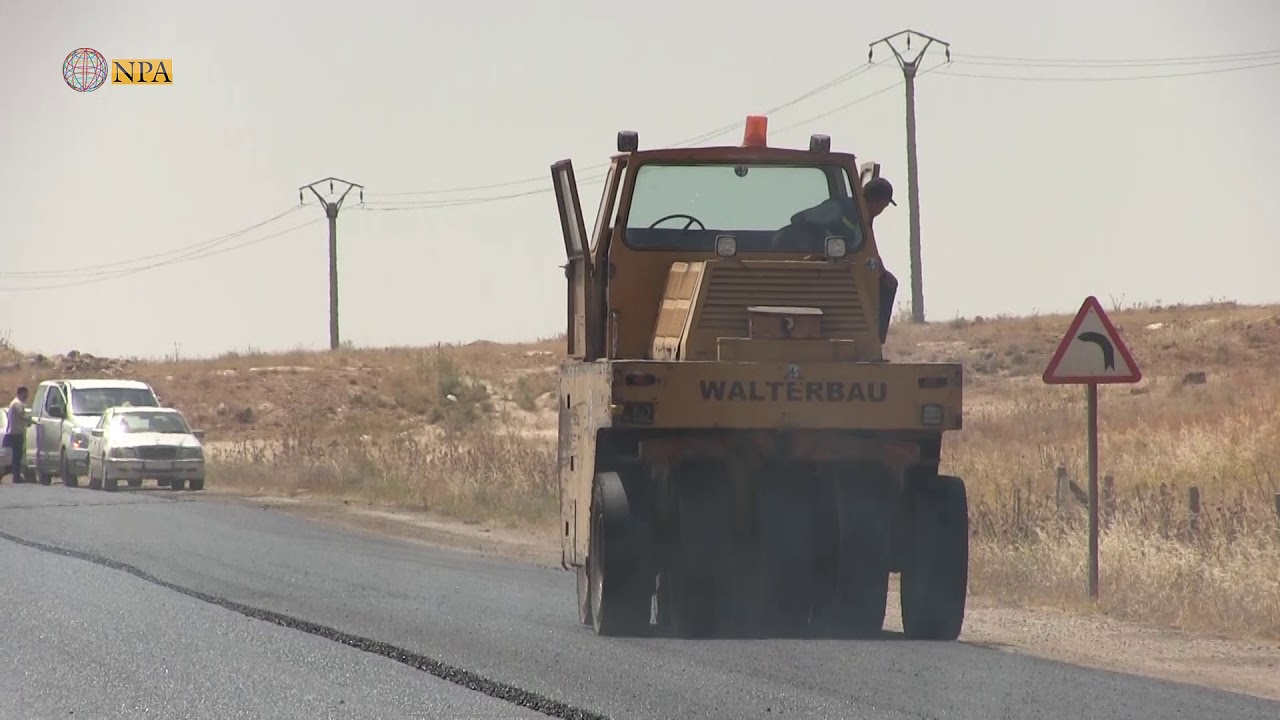 بتكلفة 2.5 مليون دولار.. تعبيد طريق استراتيجي شمال شرقي سوريا