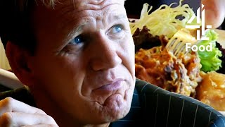 Ramsay Tired of Restaurant Serving Deep-Fried Pub Food | Ramsay&#39;s Kitchen Nightmares
