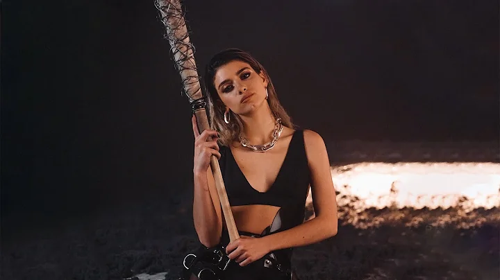 Dixie D'Amelio - One Whole Day Feat. Wiz Khalifa (...