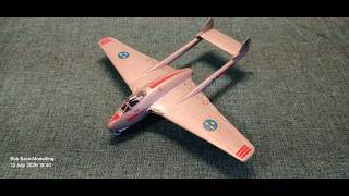 AIRFIX 1/72 FB5 / J28 B Vampire - A Build In Pictures