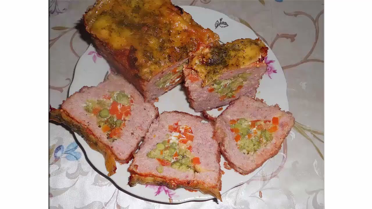 Мясной хлебец с яйцами