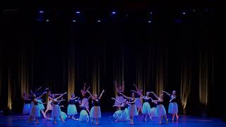 Spectacle De Danse - Cercles De La Forme - Entier