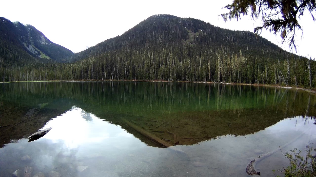 camera iphone 8 plus apk Beautiful Lower Joffre Lake in Joffree Lake Provincial Park, Best Hike near Whistler, BC, Canada
