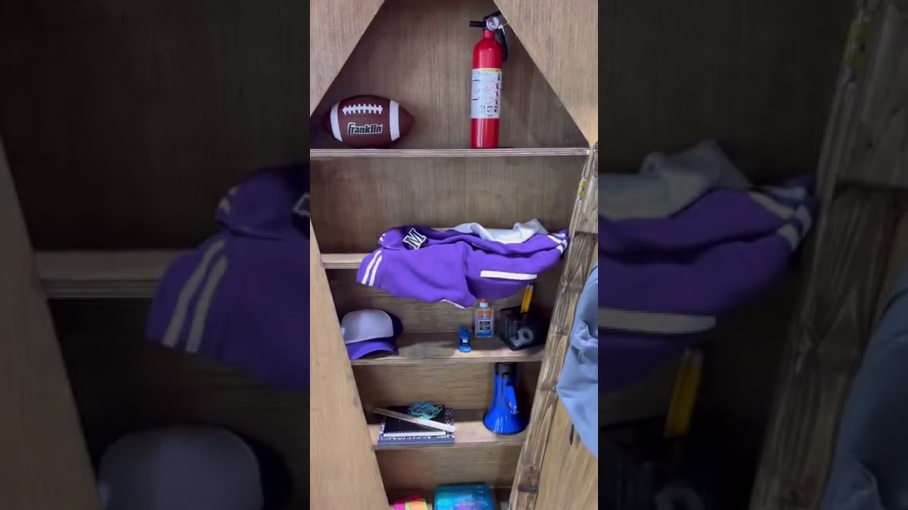 Monster High The Movie Vidcon Booth! 