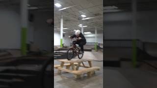 Picnic table BMX session at landslide #skatepark#bmx #bmxbike #bmxstreet #bmxlife #bikelife