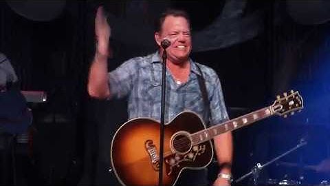 Pat Green "Feels Just Like  it Should" LIVE on The Texas Music Scene